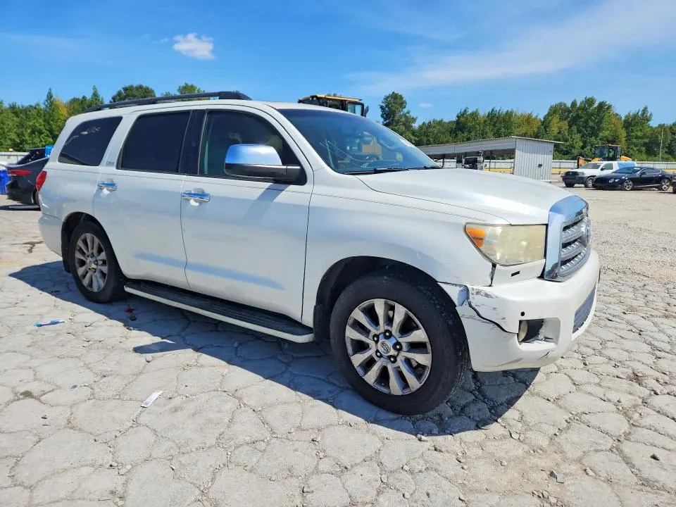 2010 TOYOTA SEQUOIA PLATINUM  