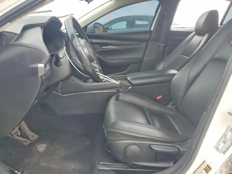 2020 MAZDA 3 SELECT  