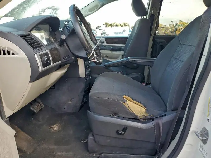 2010 DODGE GRAND CARAVAN SXT  