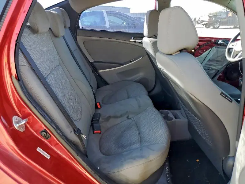 2013 HYUNDAI ACCENT GLS  