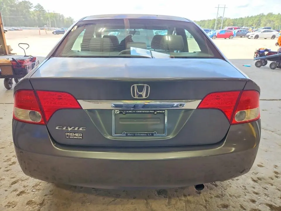 2010 HONDA CIVIC LX  
