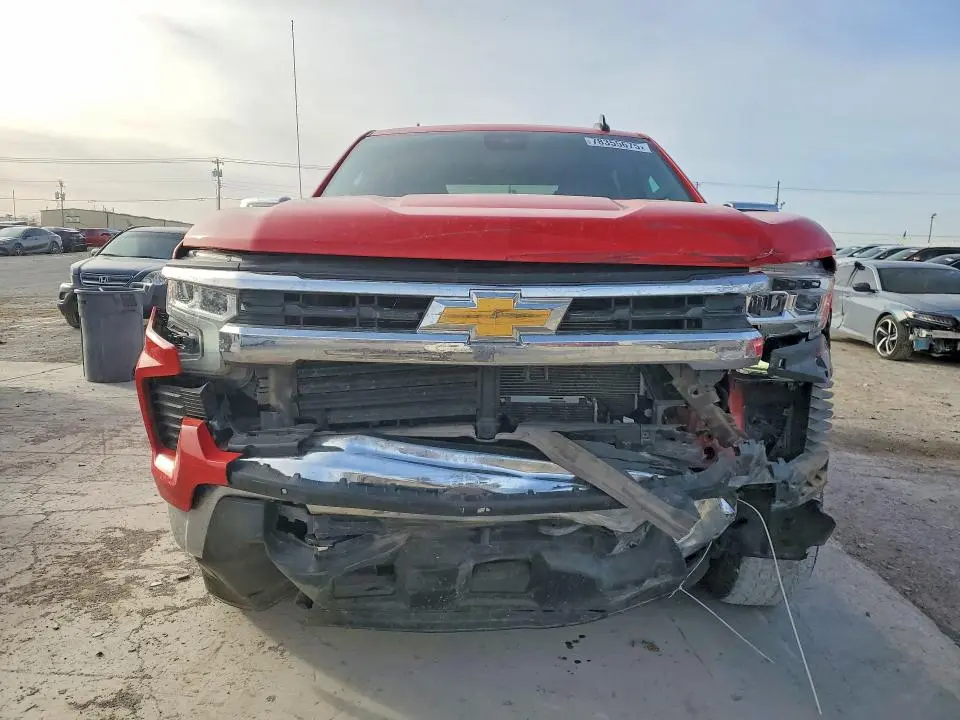 2024 CHEVROLET SILVERADO K1500 LT  