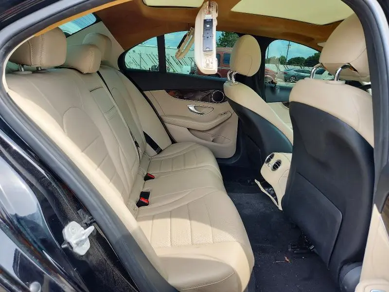 2016 MERCEDES-BENZ C 300 4MATIC  
