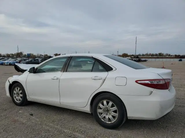 2016 TOYOTA CAMRY LE  