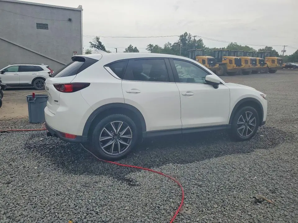 2018 MAZDA CX-5 TOURING  