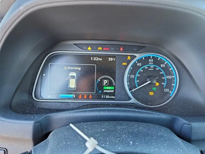 2025 NISSAN LEAF SV PLUS  