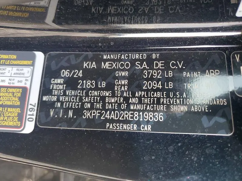 2024 KIA FORTE LXS  