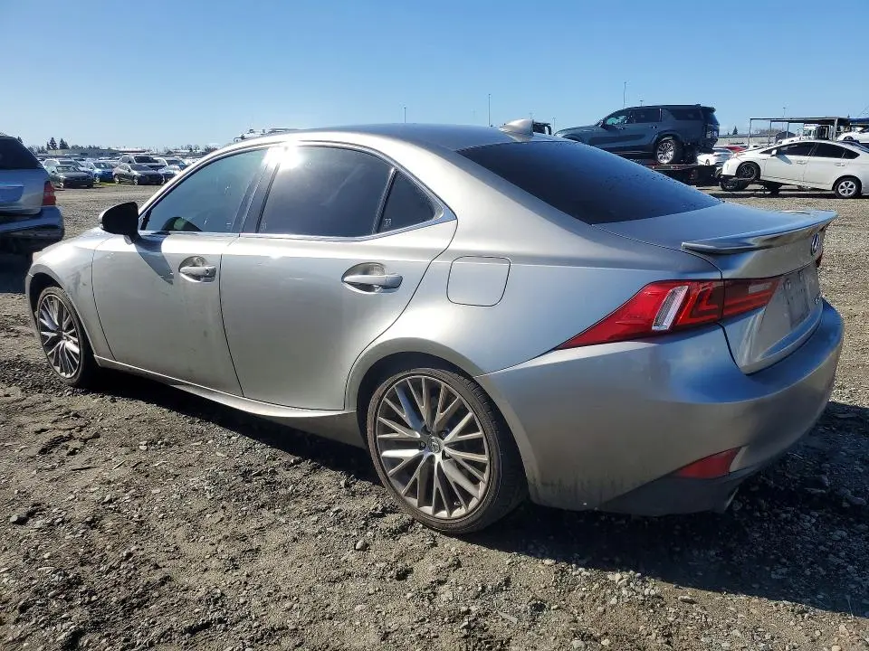 2016 LEXUS IS 200T BASE  