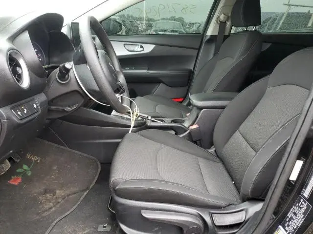 2022 KIA FORTE FE  