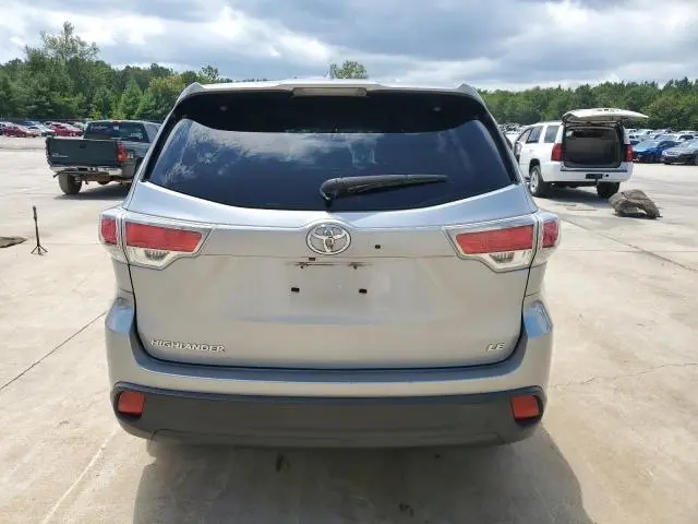 2014 TOYOTA HIGHLANDER LE  