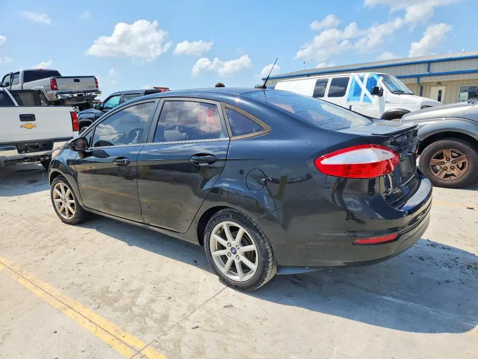 2017 FORD FIESTA SE  
