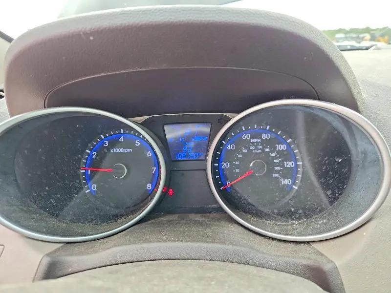 2014 HYUNDAI TUCSON SE  