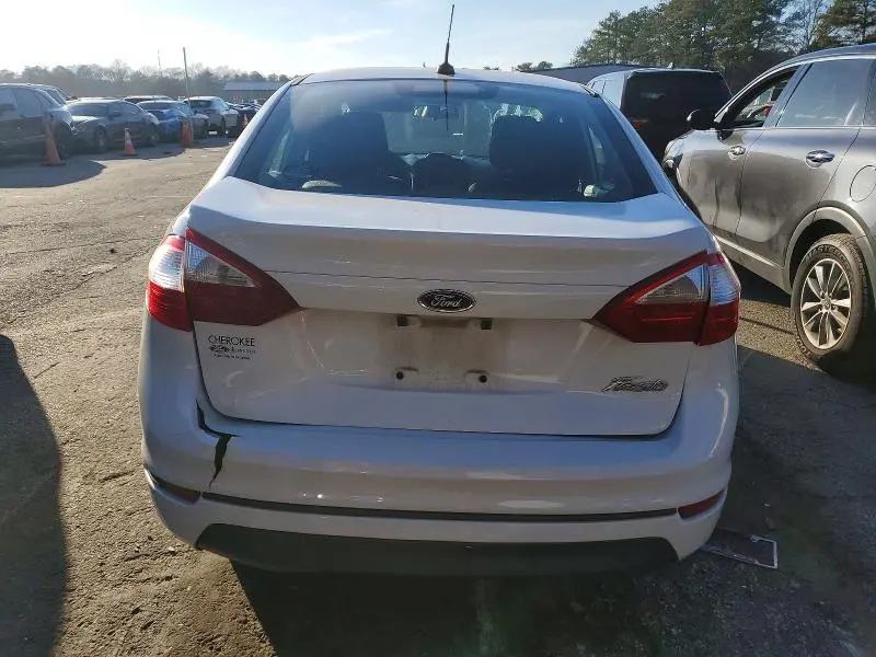 2015 FORD FIESTA S  