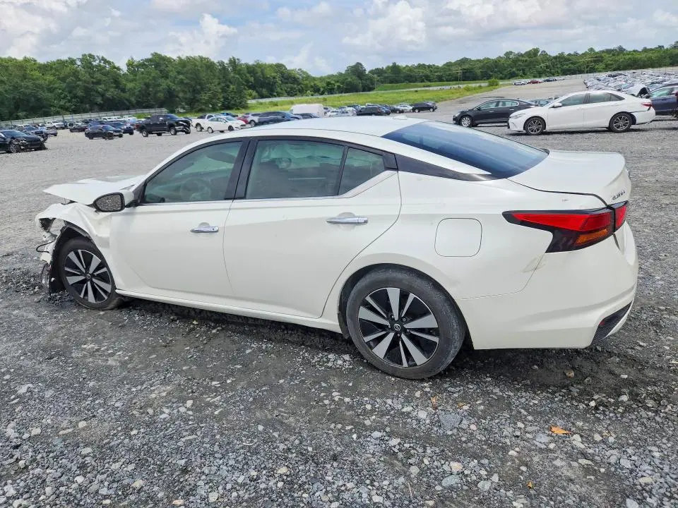 2020 NISSAN ALTIMA SL  
