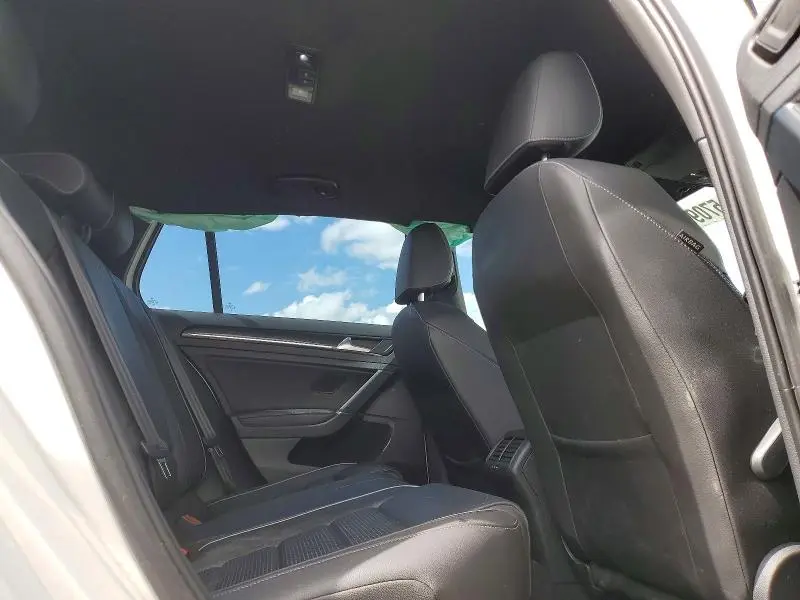 2019 VOLKSWAGEN GOLF R   