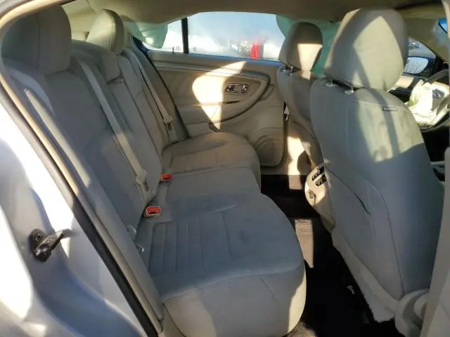 2018 FORD TAURUS SE  