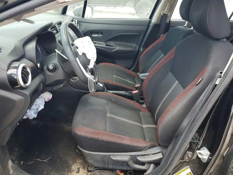 2023 NISSAN VERSA SR  