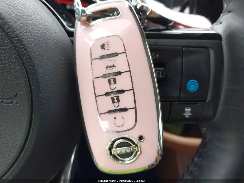 2023 NISSAN PATHFINDER PLATINUM 4WD