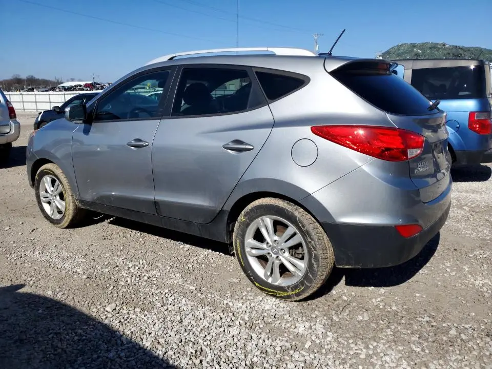 2013 HYUNDAI TUCSON GLS  
