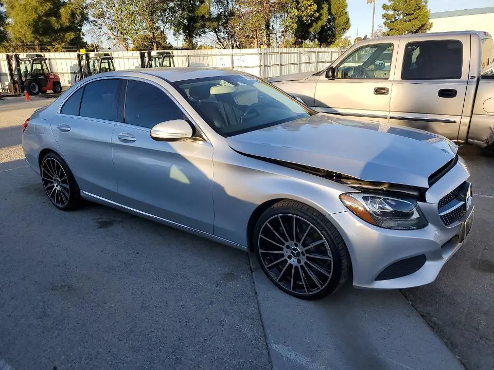 2015 MERCEDES-BENZ C 300  