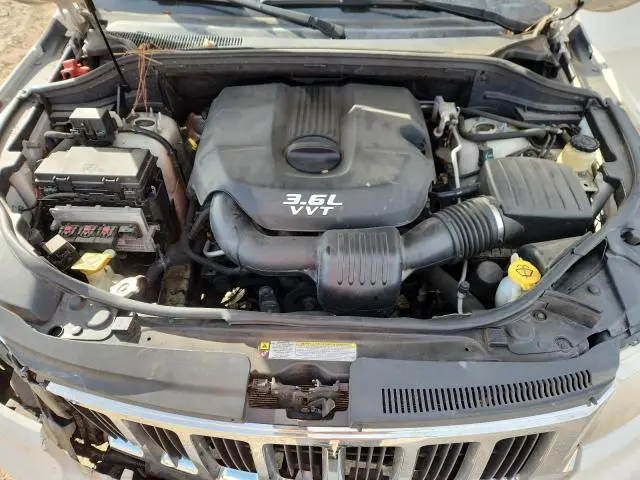 2012 JEEP GRAND CHEROKEE LAREDO  