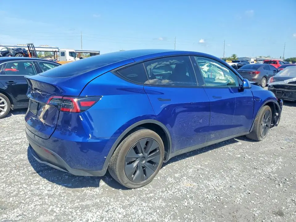 2024 TESLA MODEL Y   