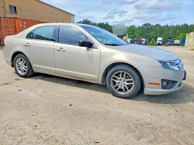 2010 FORD FUSION S  