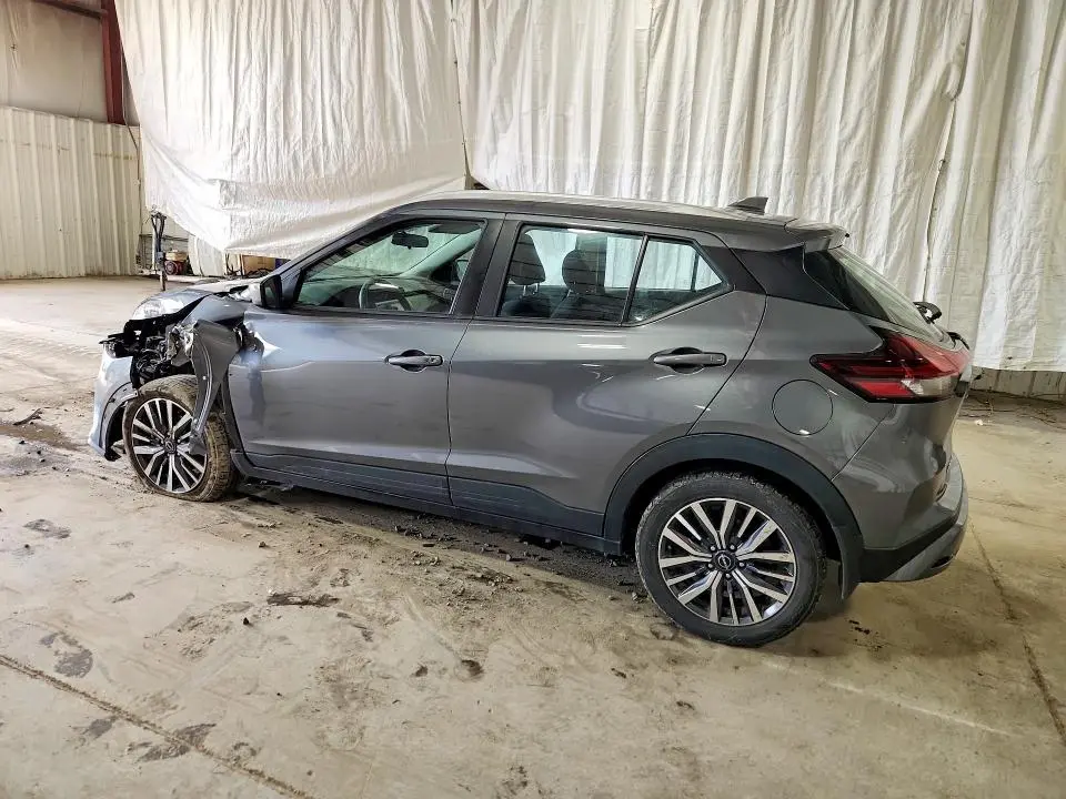 2023 NISSAN KICKS SV  