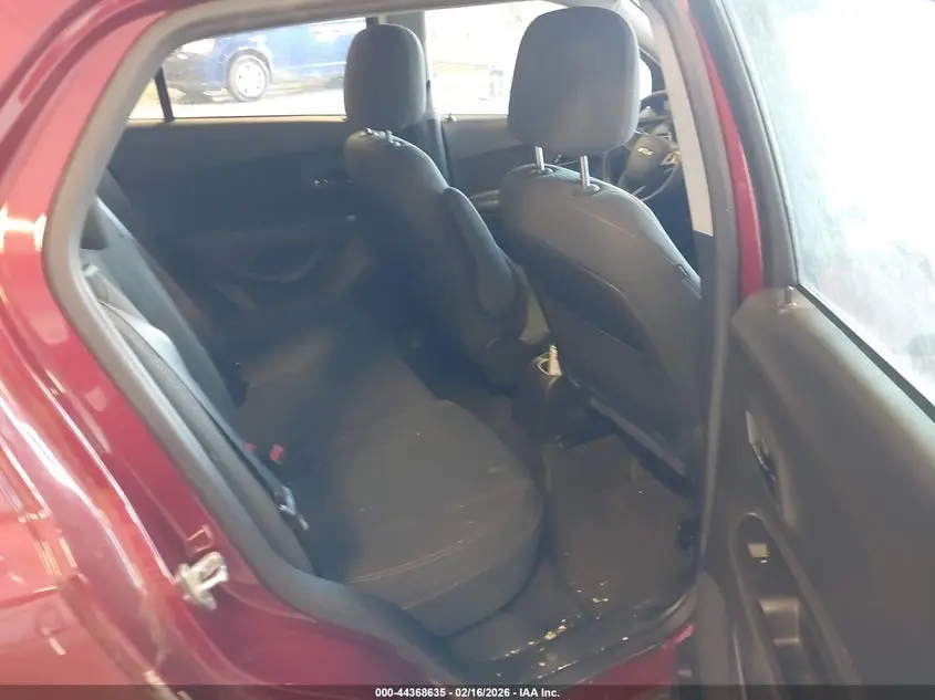 2021 CHEVROLET TRAX AWD LS