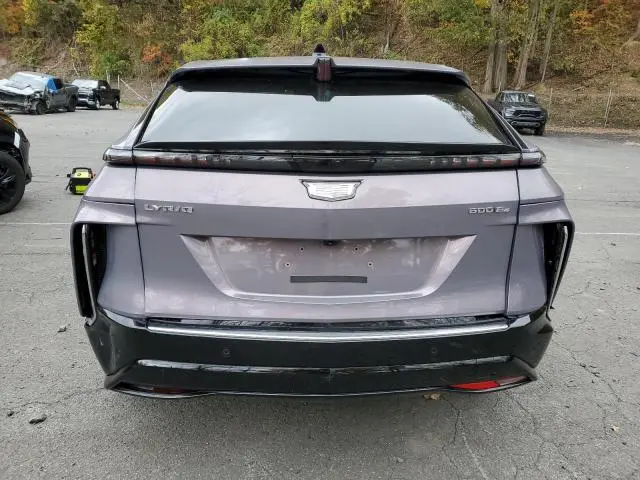 2024 CADILLAC LYRIQ LUXURY  