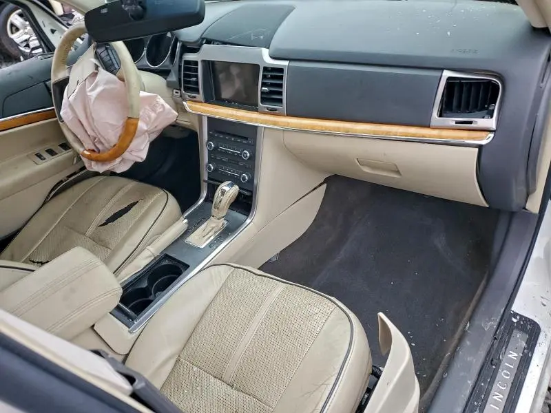 2012 LINCOLN MKZ   