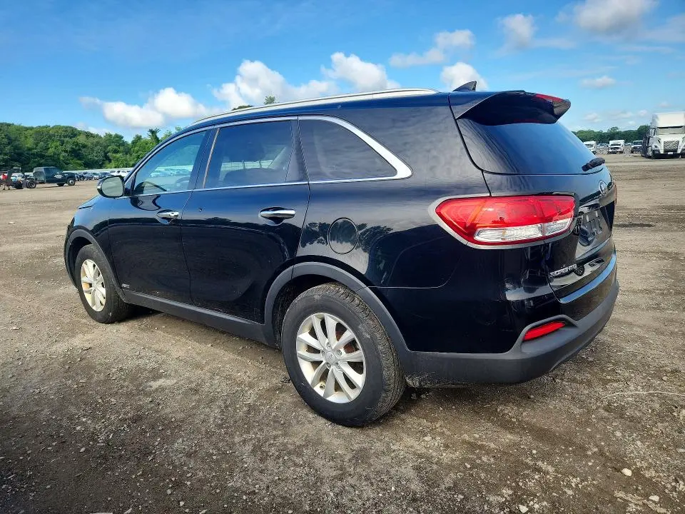 2018 KIA SORENTO LX  