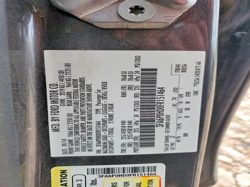 2015 FORD FUSION SE  