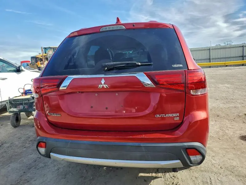 2018 MITSUBISHI OUTLANDER SE  