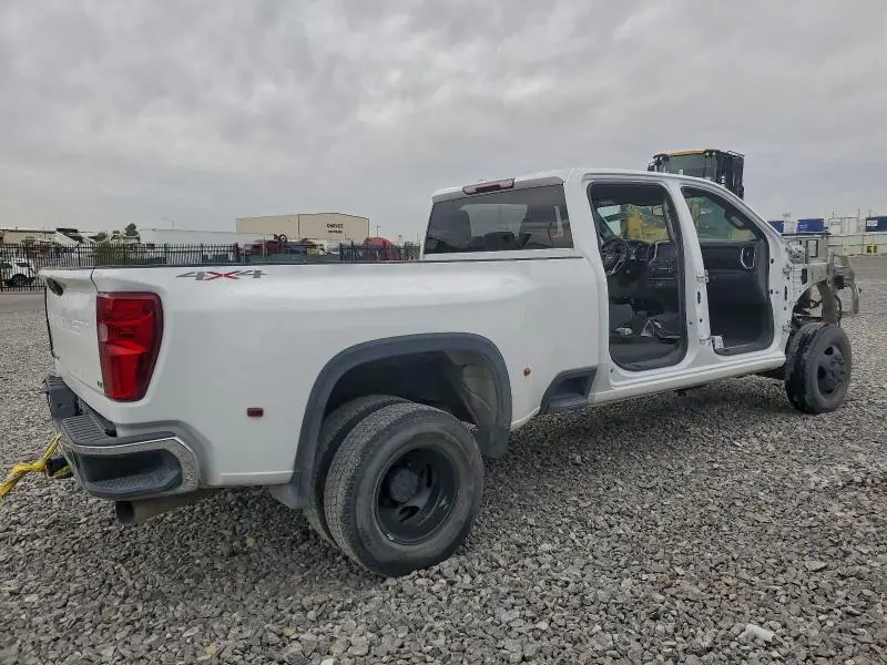 2021 CHEVROLET SILVERADO K3500 LT  