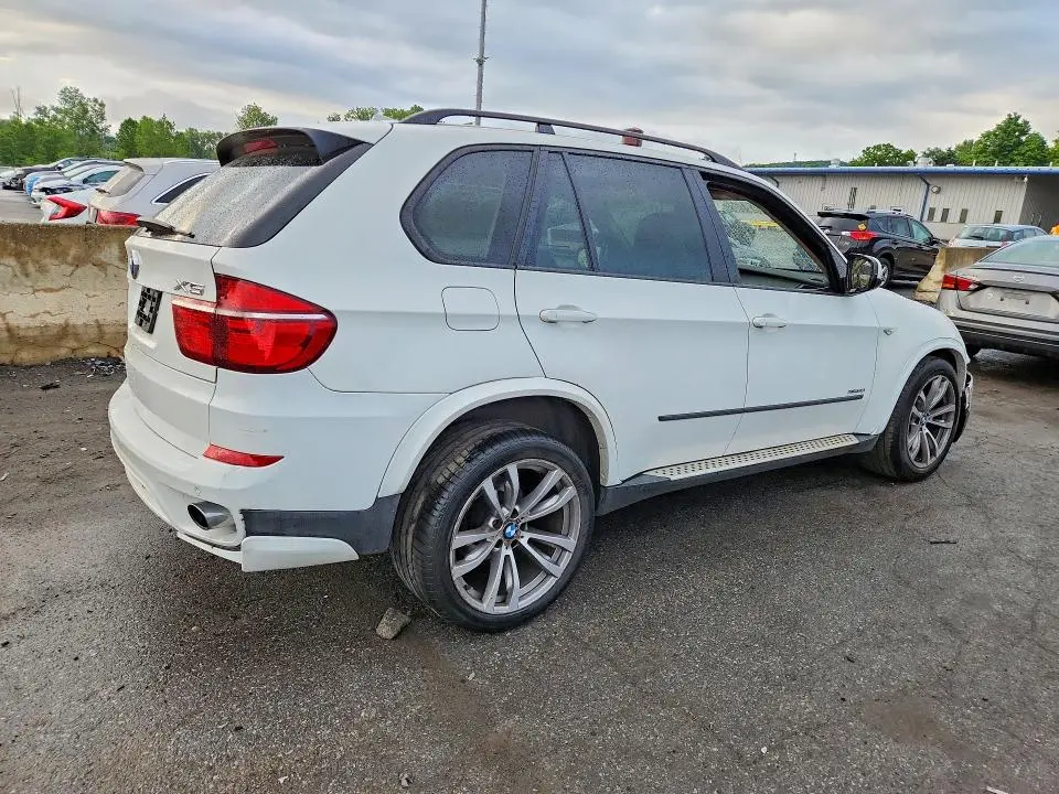 2013 BMW X5 XDRIVE35I  