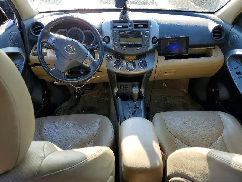 2011 TOYOTA RAV4 LIMITED  