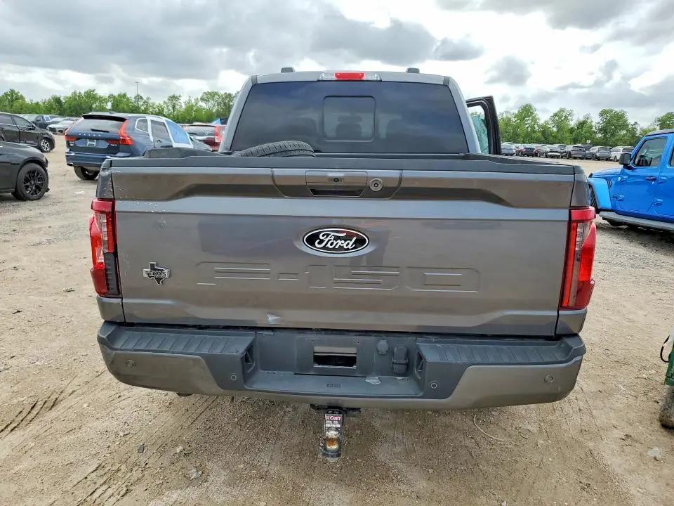 2024 FORD F150 XLT  