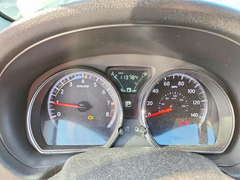2018 NISSAN VERSA SV  