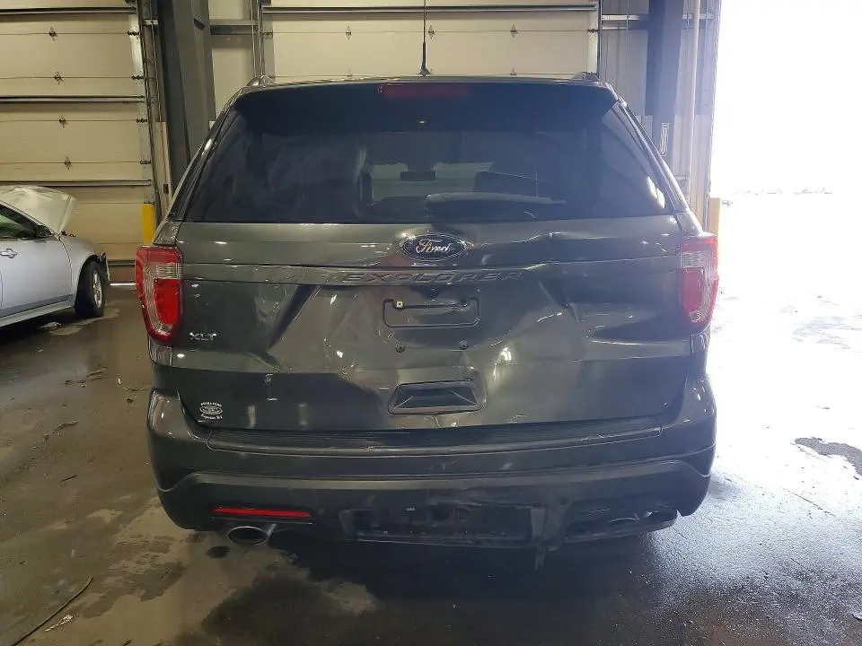 2019 FORD EXPLORER XLT  