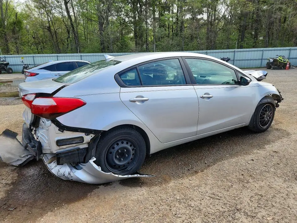 2015 KIA FORTE LX  