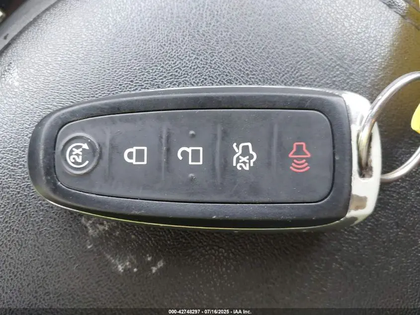 2013 FORD TAURUS LIMITED