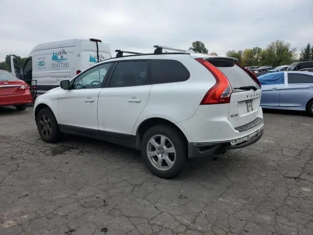2010 VOLVO XC60 3.2  