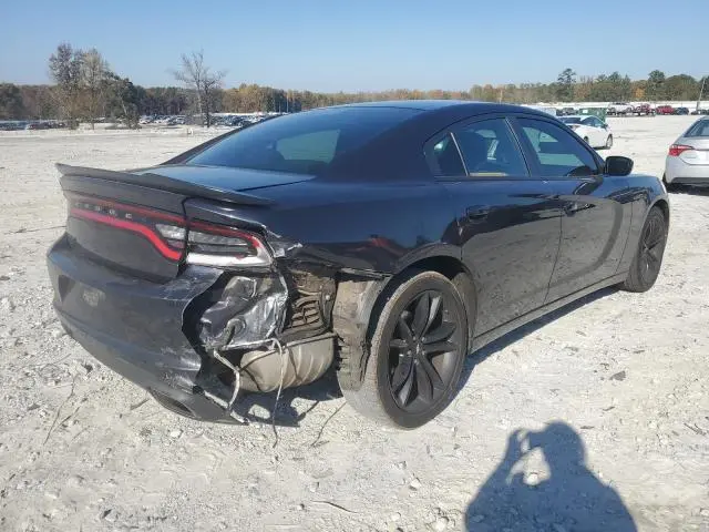 2017 DODGE CHARGER SE  