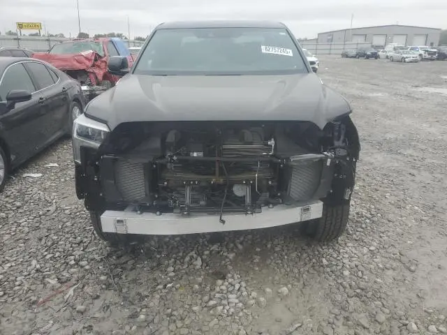 2025 TOYOTA TUNDRA CREWMAX LIMITED  