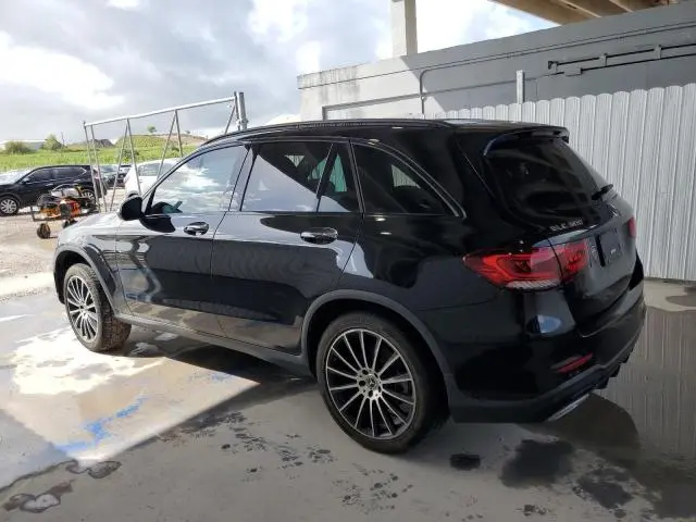 2021 MERCEDES-BENZ GLC 300  