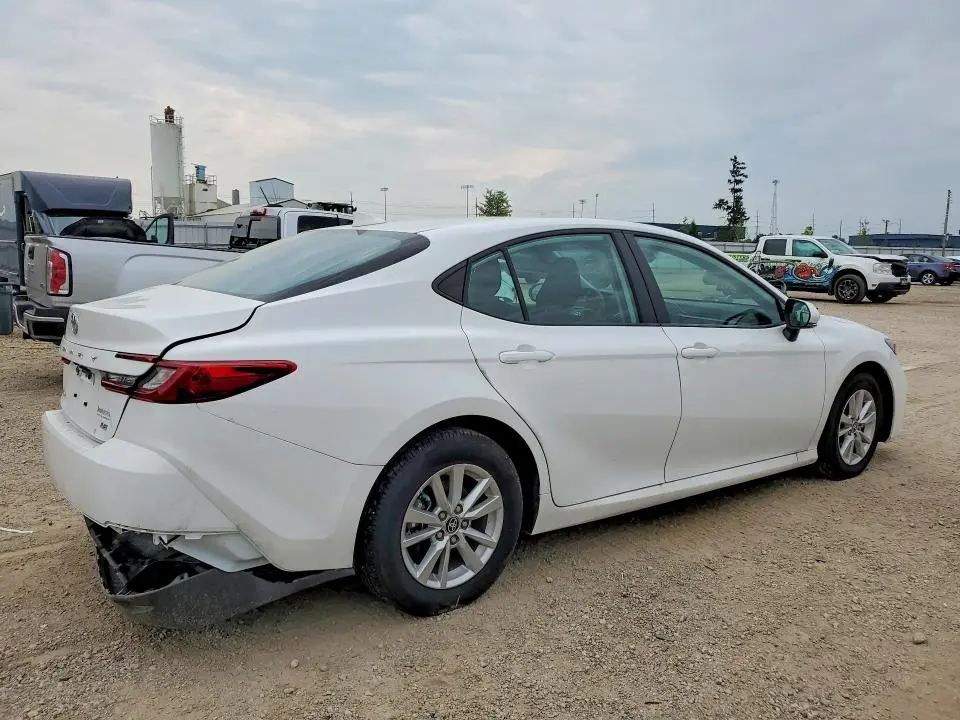 2026 TOYOTA CAMRY LE  