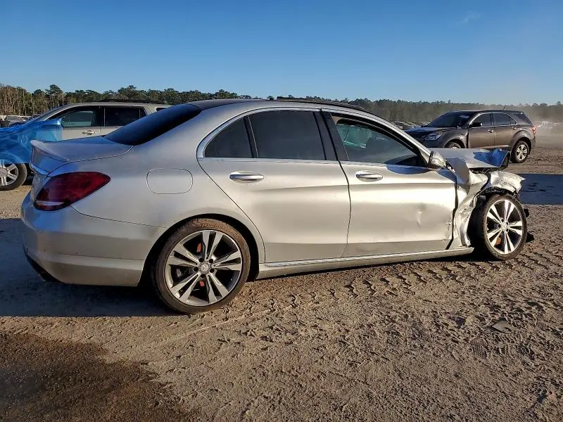 2015 MERCEDES-BENZ C 300  
