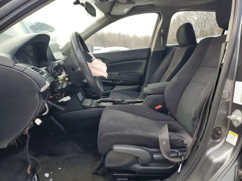 2011 HONDA ACCORD LX  