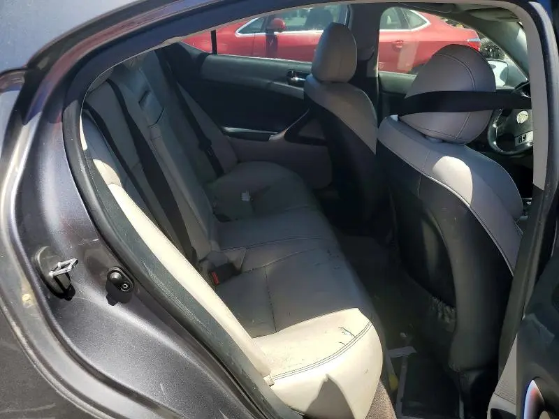 2013 LEXUS IS 250  